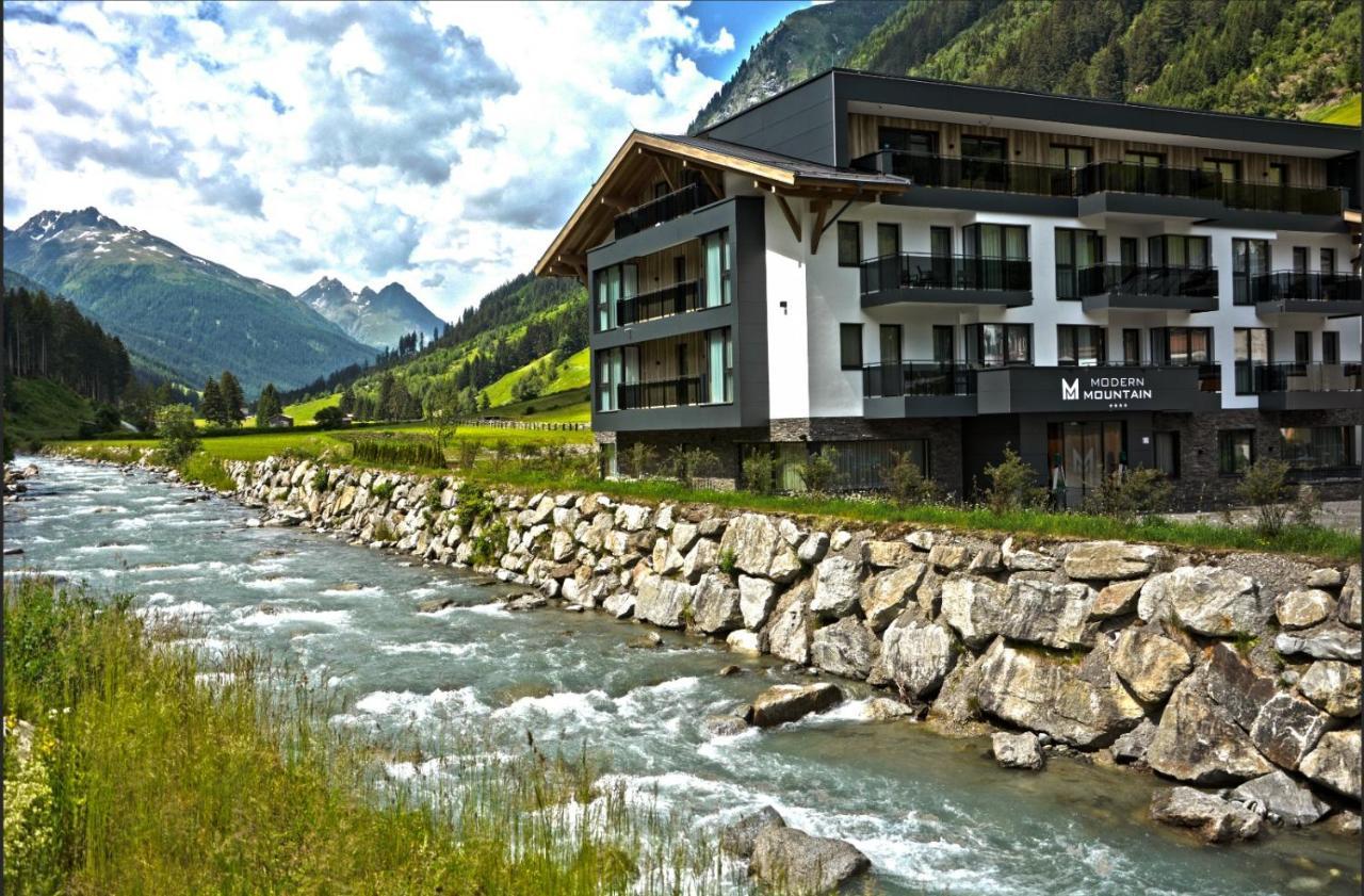 Hotel Modern Mountain Ischgl Exterior foto