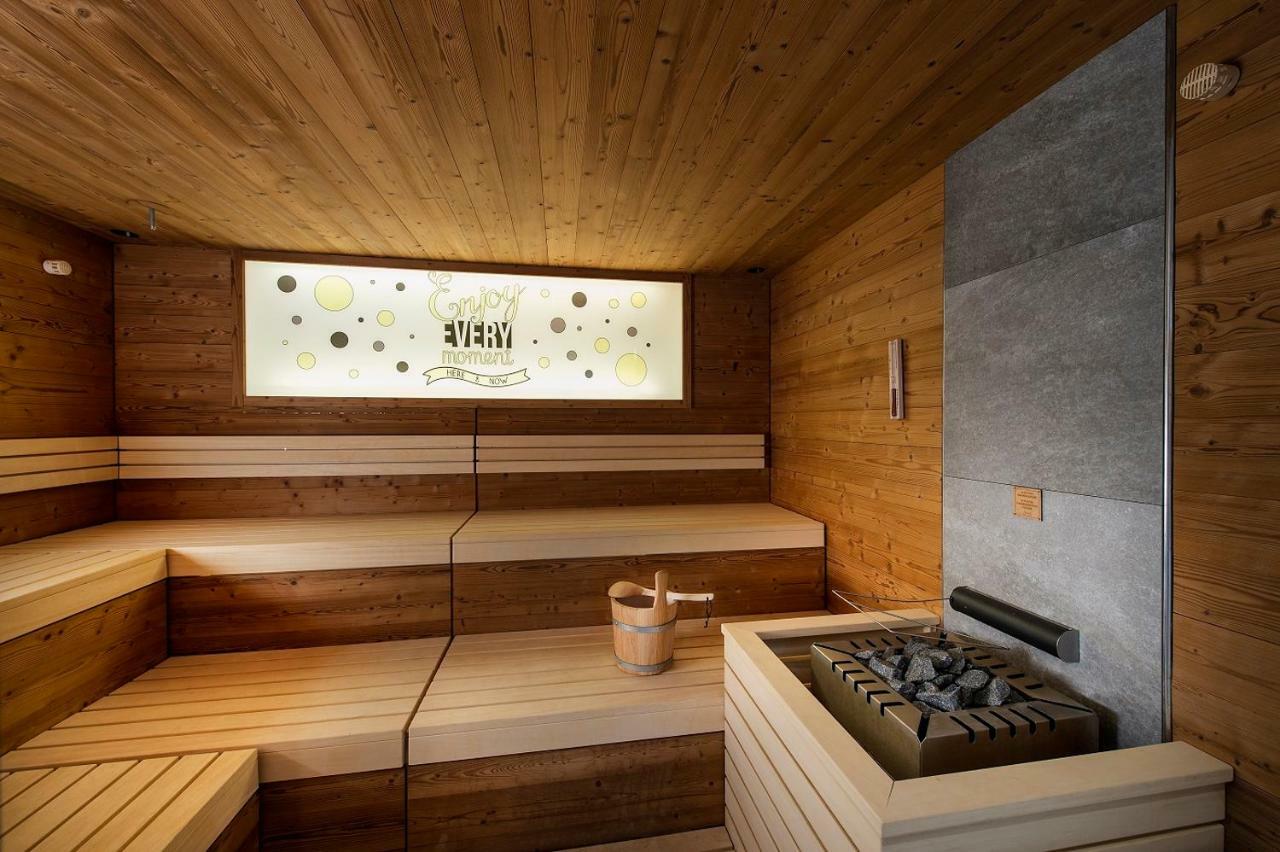 Hotel Modern Mountain Ischgl Exterior foto